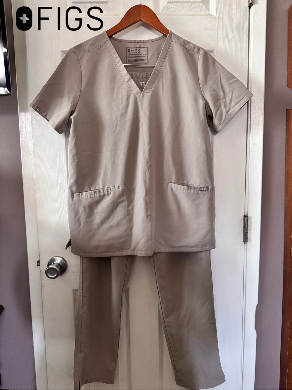 FIGS Taupe beige scrubs set M Top Bottoms